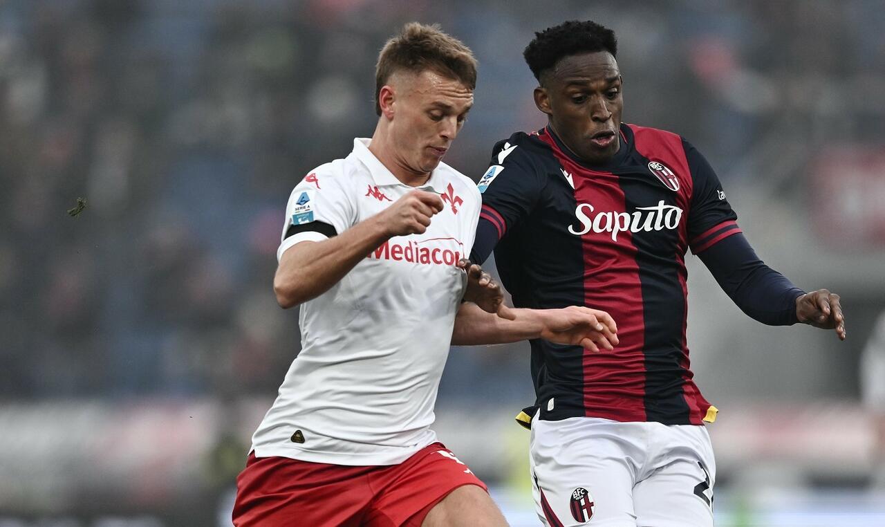 Jhon Lucumì e Albert Gudmundsson