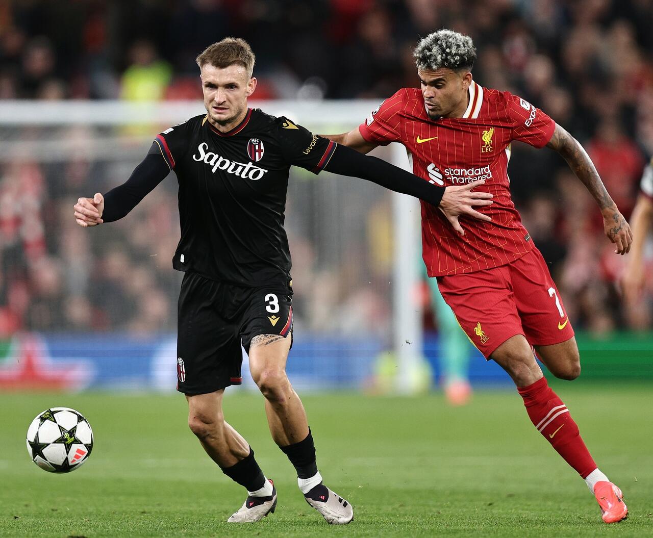 Stefan Posch e Luis Diaz