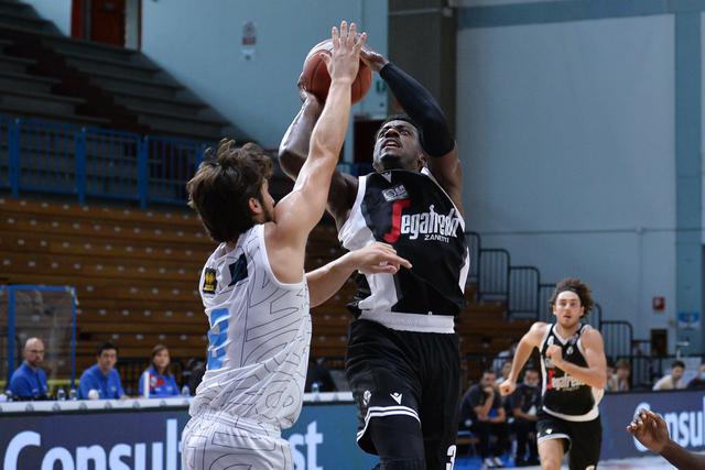 Awudu Abass (Foto Virtus Bologna)